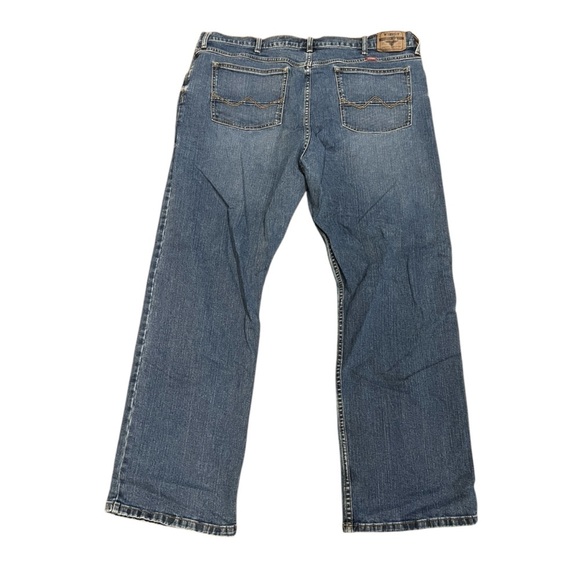 Wrangler Relaxed Bootcut Jeans Size 40 x 32 Men’s - Picture 3 of 5